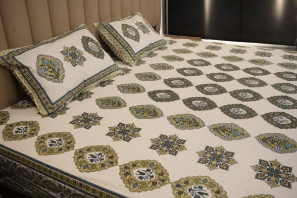 Regal Geometric Block Print Cotton Bedsheet
