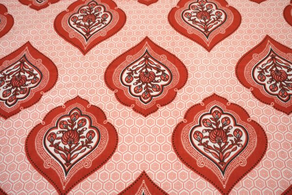 Elegant Pink Mughal Print Cotton Bedsheet